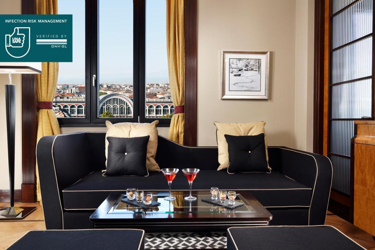 Suite Sofa Bed City View